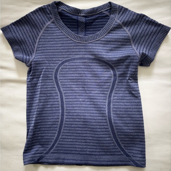 Lululemon Swiftly Tech Tee - Picture 1 of 2